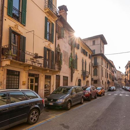 The Cozy Loft, Un Angolo Alla Moda Nel Cuore Di Verona Exterior foto